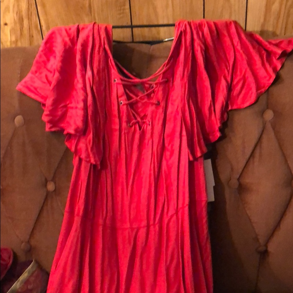 I am selling a date night dress.